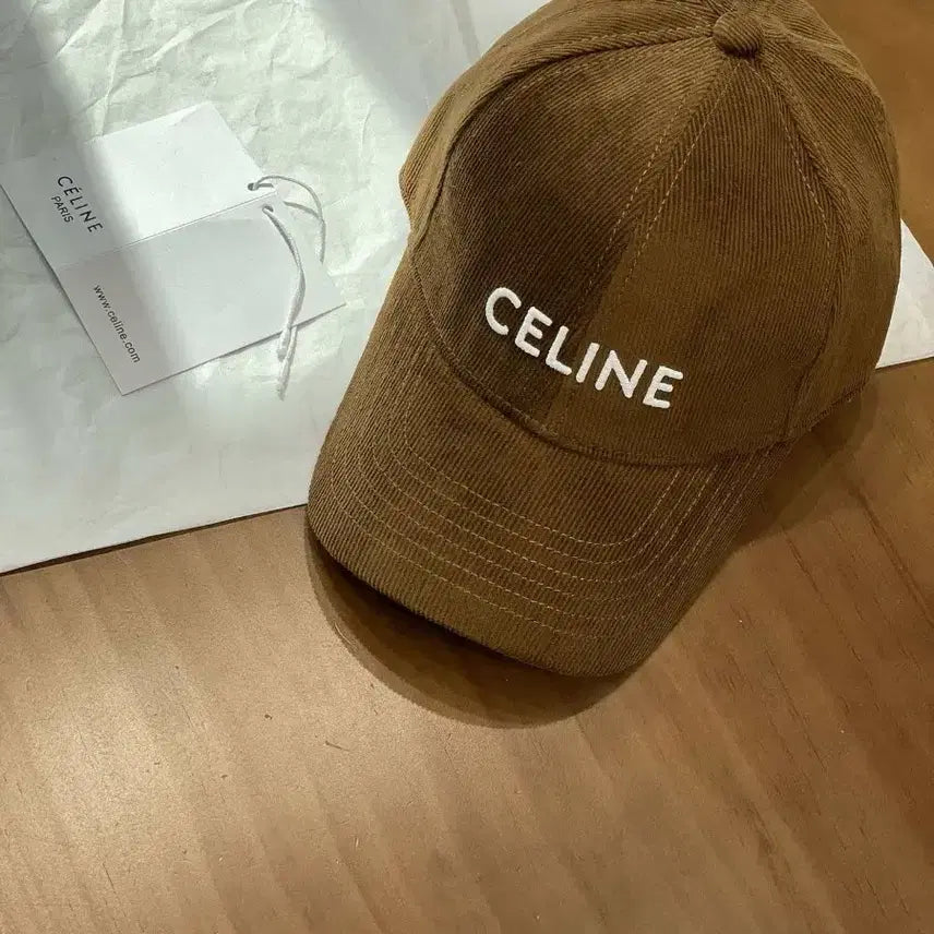 [BUNJANG] Celine Corduroy Hat / 셀린 모자