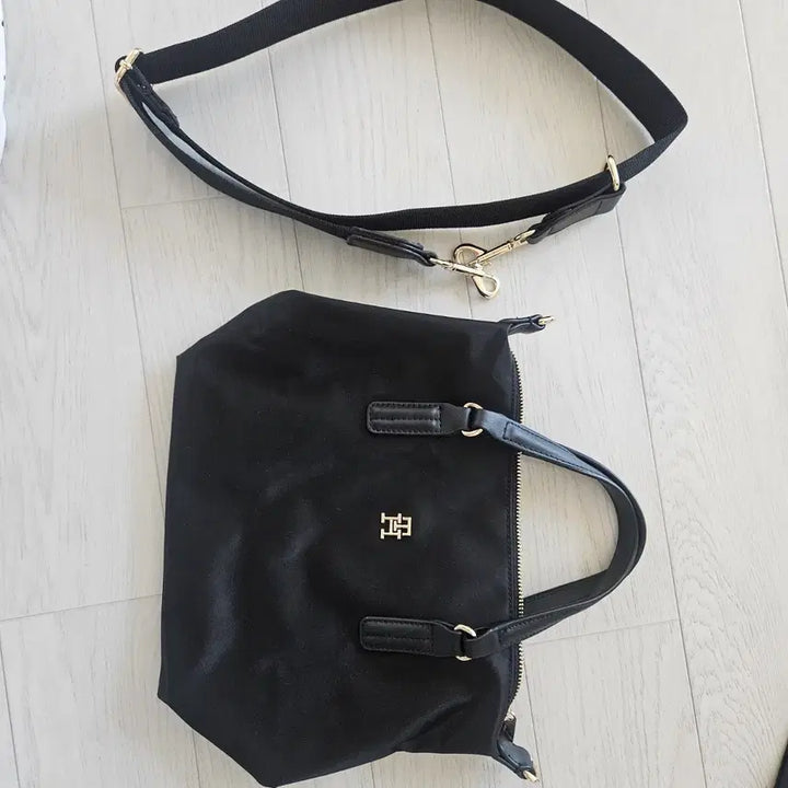 [BUNJANG] Tommy Hilfiger Tote Bag / 타미힐피거 토트백
