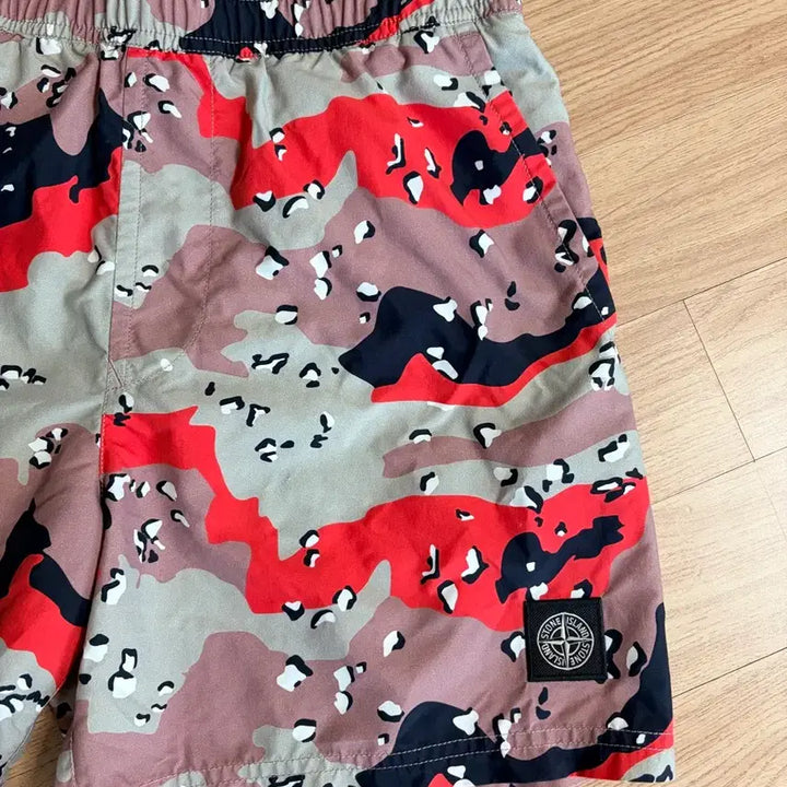 [BUNJANG] Stone Island Camo Swim Shorts / 스톤아일랜드 카모 팬츠 반바지 스윔팬츠
