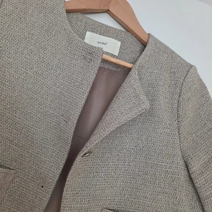 [SOLD OUT] ande 반팔 트위드 자켓