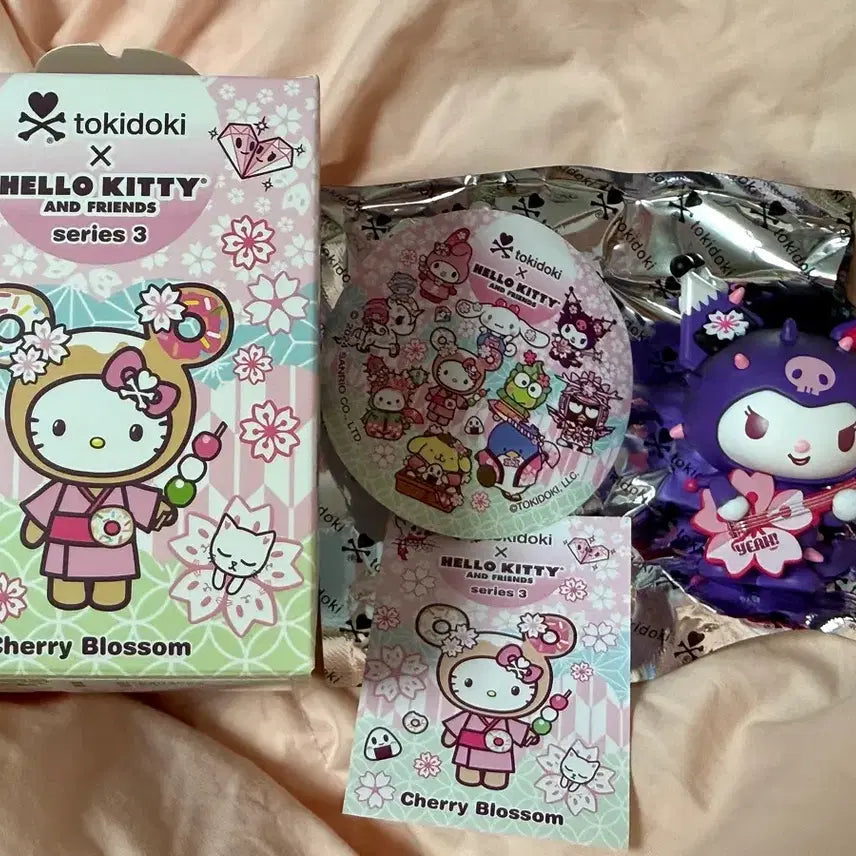 [BUNJANG] Tokidoki Sanrio Kuromi Blossom Series Figure / (새상품)킨키로봇 토키도키 tokidoki 블라썸시리즈 산리오 쿠로미 정
