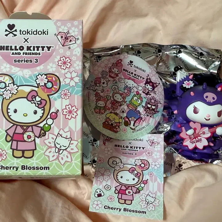 [BUNJANG] Tokidoki Sanrio Kuromi Blossom Series Figure / (새상품)킨키로봇 토키도키 tokidoki 블라썸시리즈 산리오 쿠로미 정