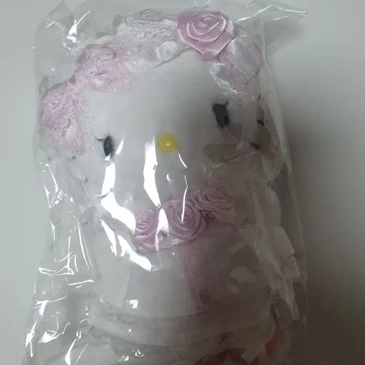 [BUNJANG] Sanrio Hello Kitty Frill Mascot / 화이트프릴 헬로키티 마스코트