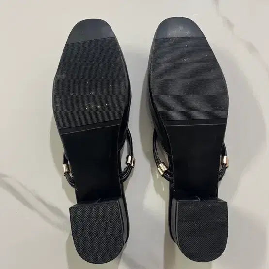 [BUNJANG] Chakan Shoes Two-way Strap Sandals / 착한 구두 투웨이 스트랩 샌들