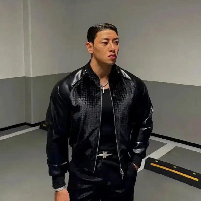 [BUNJANG] Rapinato Velvet Blouson Jacket / 라피나토 벨벳 블루종 52