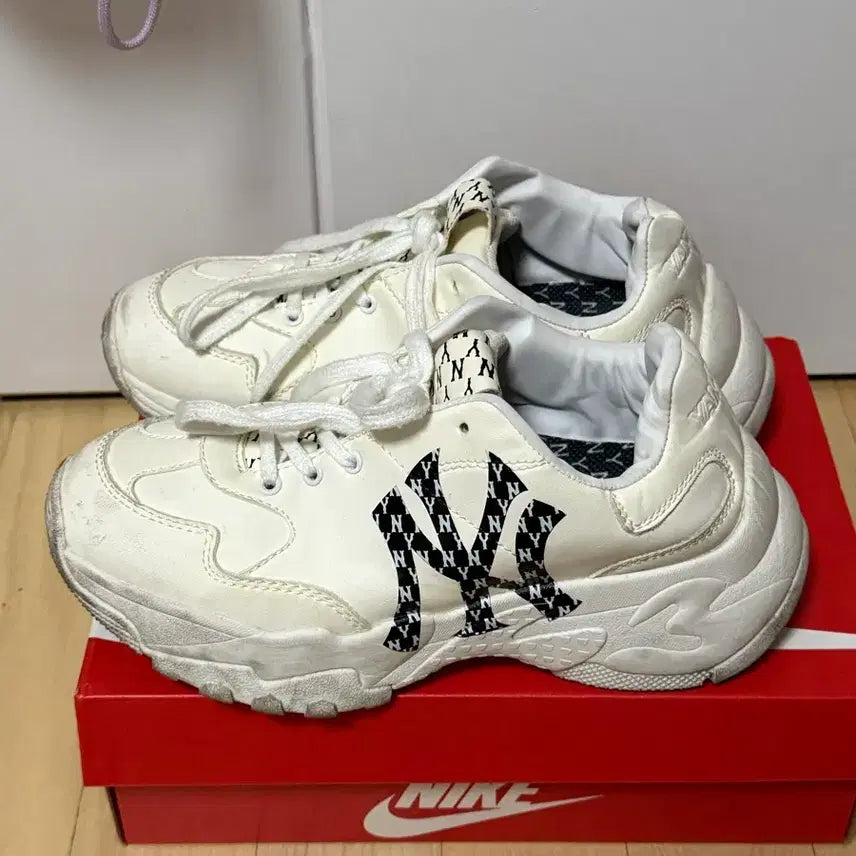 [BUNJANG] MLB Sneakers / mlb운동화