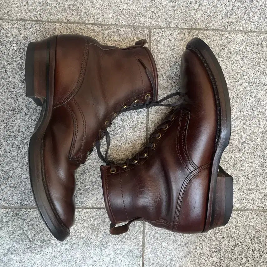 [SOLD OUT] 화이츠 부츠 7.5E unstructured