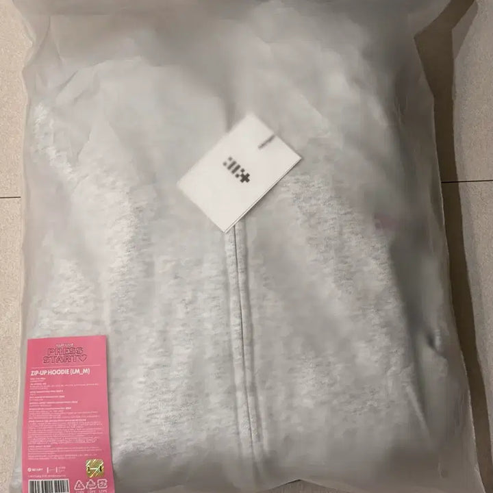[SOLD OUT] 아일릿 프레스 스타트 엠디 md 후드집업ㅅㅊ윤아민주모카원희이로하포카굿즈