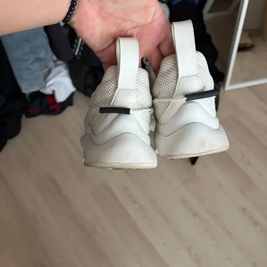 [BUNJANG] Adidas Y-3 SHIKU RUN Sneakers / 아디다스 요지 야마모토 SHIKU RUN 275