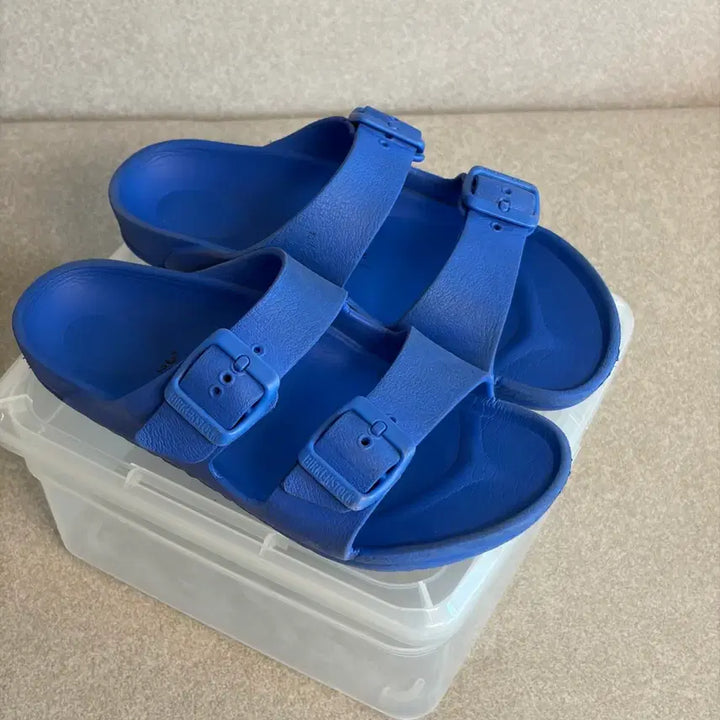 [SOLD OUT] 버켄스탁 아리조나 에바 샌들 슬리퍼 210 사이즈 (33) 키즈 어린이