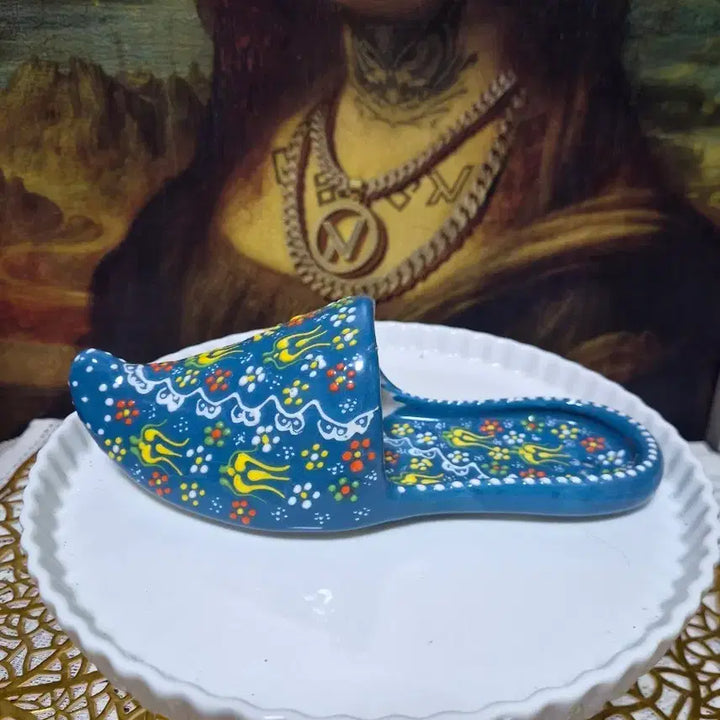 [BUNJANG] Antique Turkish Hand-Painted Ceramic Shoe Ornament / 앤틱 터키 핸드페인팅 도자기 신발장식