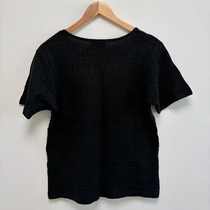 [BUNJANG] Gianni Valentino Black Logo Short Sleeve T-Shirt / 지아니 발렌티노 블랙 로고 반팔 티셔츠