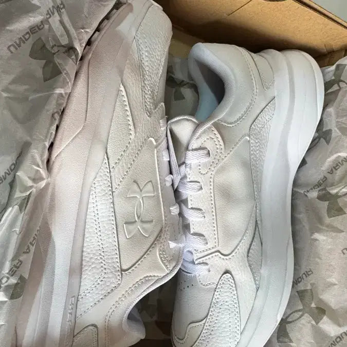 [BUNJANG] Under Armour UA Edge Leather Training Shoes / 언더아머 남성 UA 엣지 레더 트레이닝화 265,270 새상품