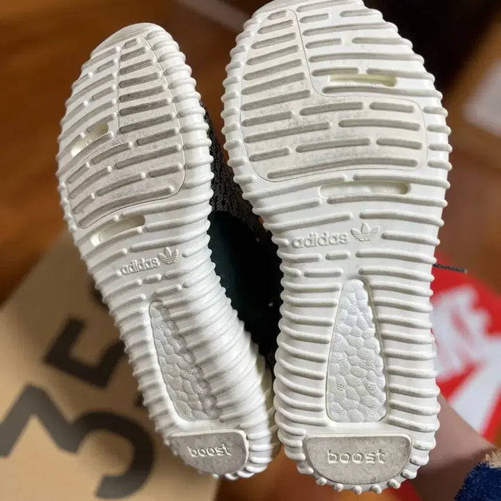 [BUNJANG] Adidas Yeezy Boost 350 V1 Turtle Dove Shoes (Size 250) / 이지부스트 350 v1 터틀도브 250