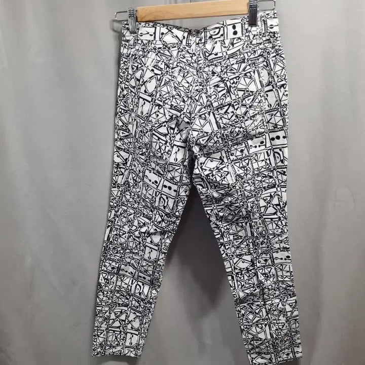 [BUNJANG] Stile Benetton Patterned Slacks (Size 42) / Stile Benetton 패턴 바지 (42)