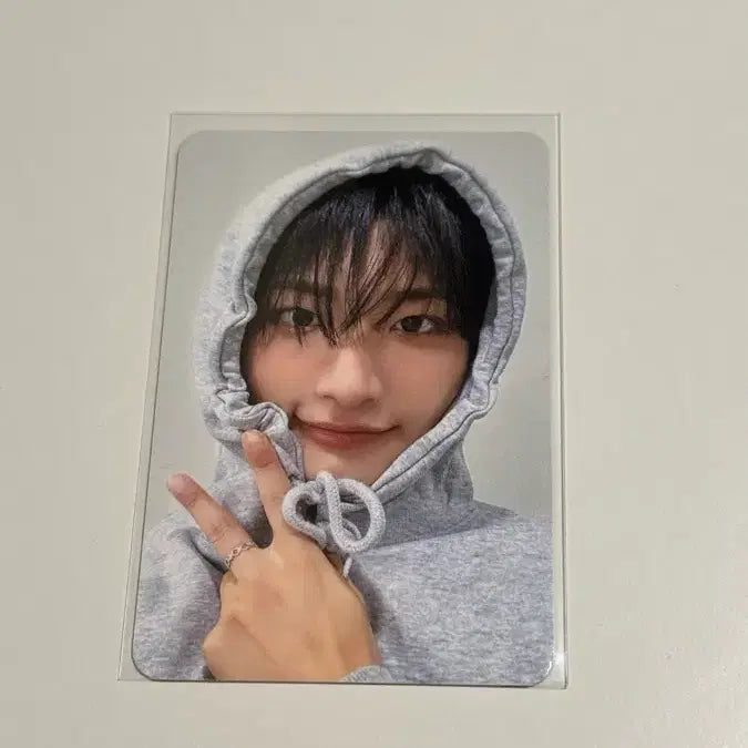 [BUNJANG] ATEEZ Seonghwa MakeStar Hoodie Photocard / 에이티즈 메이크스타 후드 버전 성화