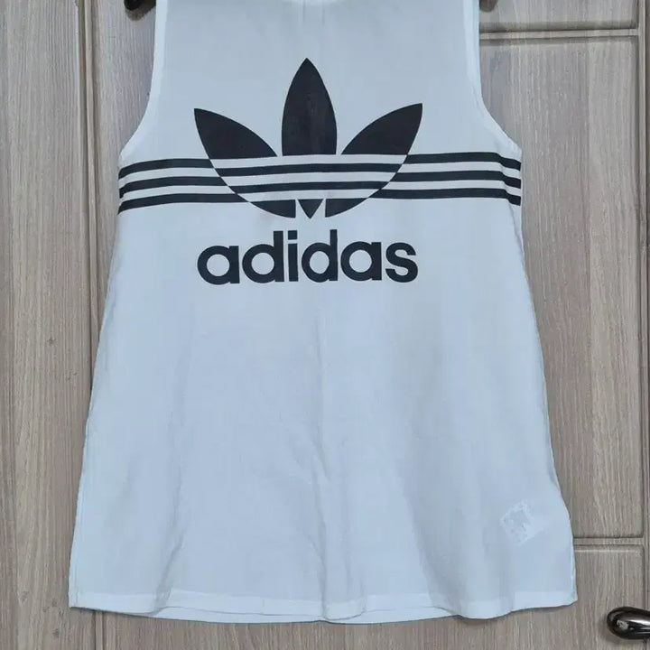 [BUNJANG] Adidas Sleeveless Top / 아디다스 민소매 (여성)090