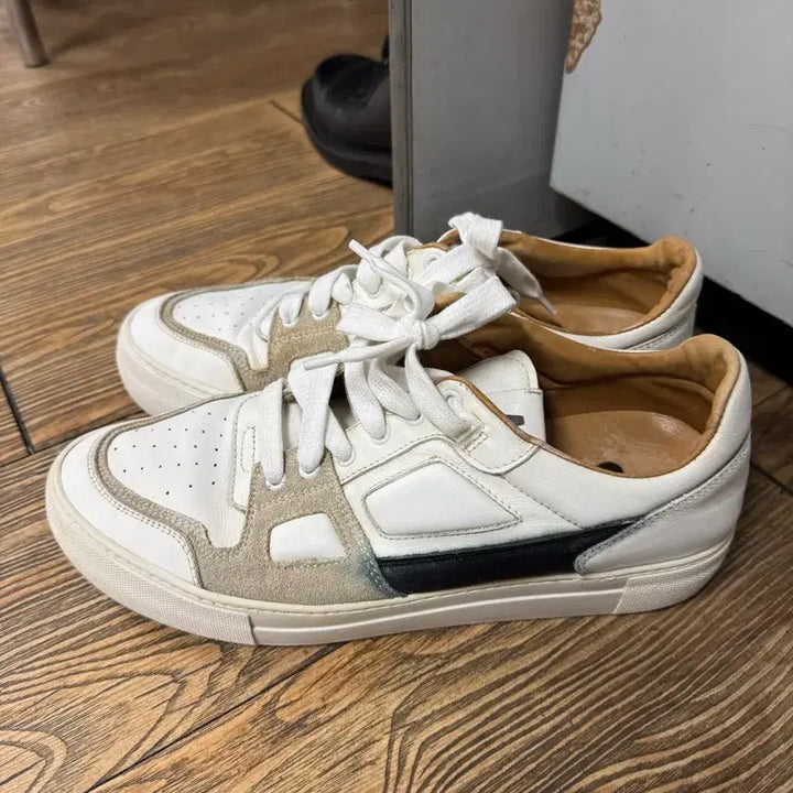 [BUNJANG] AMI 270 Made in Portugal Sneakers / AMI 아미 270 포르투갈 생산품 Made in Portugal
