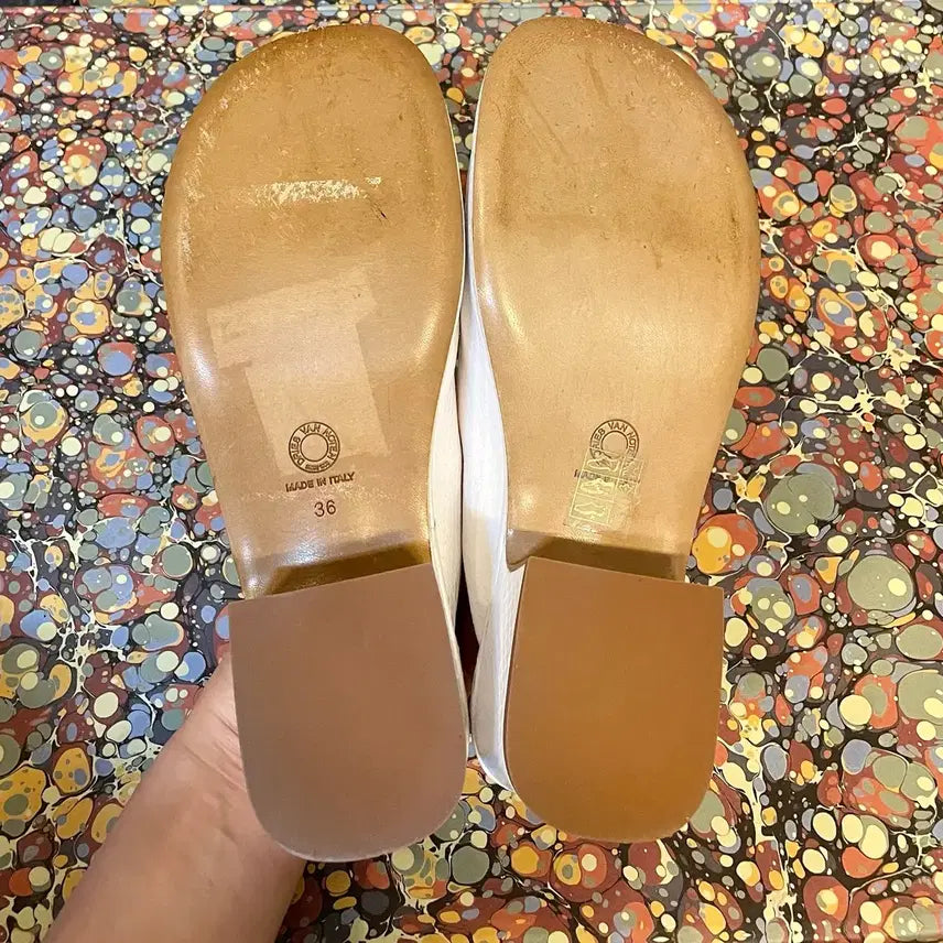 [BUNJANG] Dries Van Noten White Leather Mule Sandals / dries van noten 드리스반노튼 화이트 레더 뮬 슬리퍼 샌들