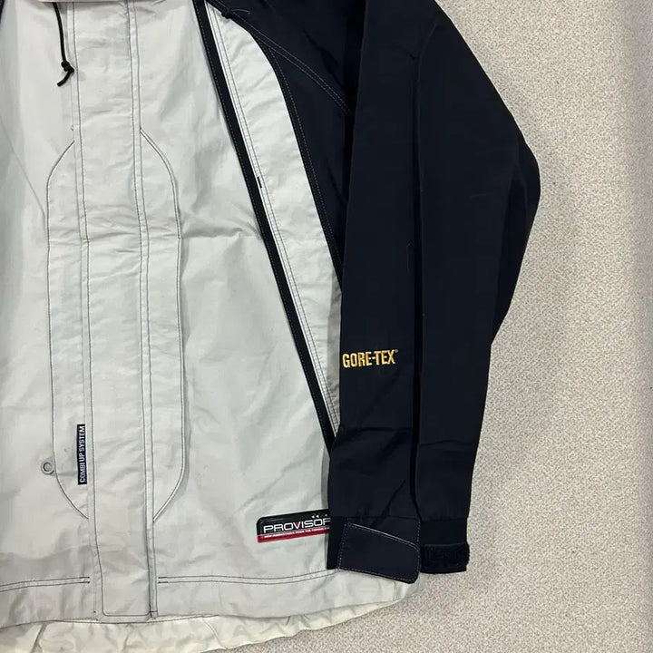 [BUNJANG] Daiwa Gore-Tex Fishing Jacket / (L) 다이와 고프코어 고어텍스 피싱 자켓