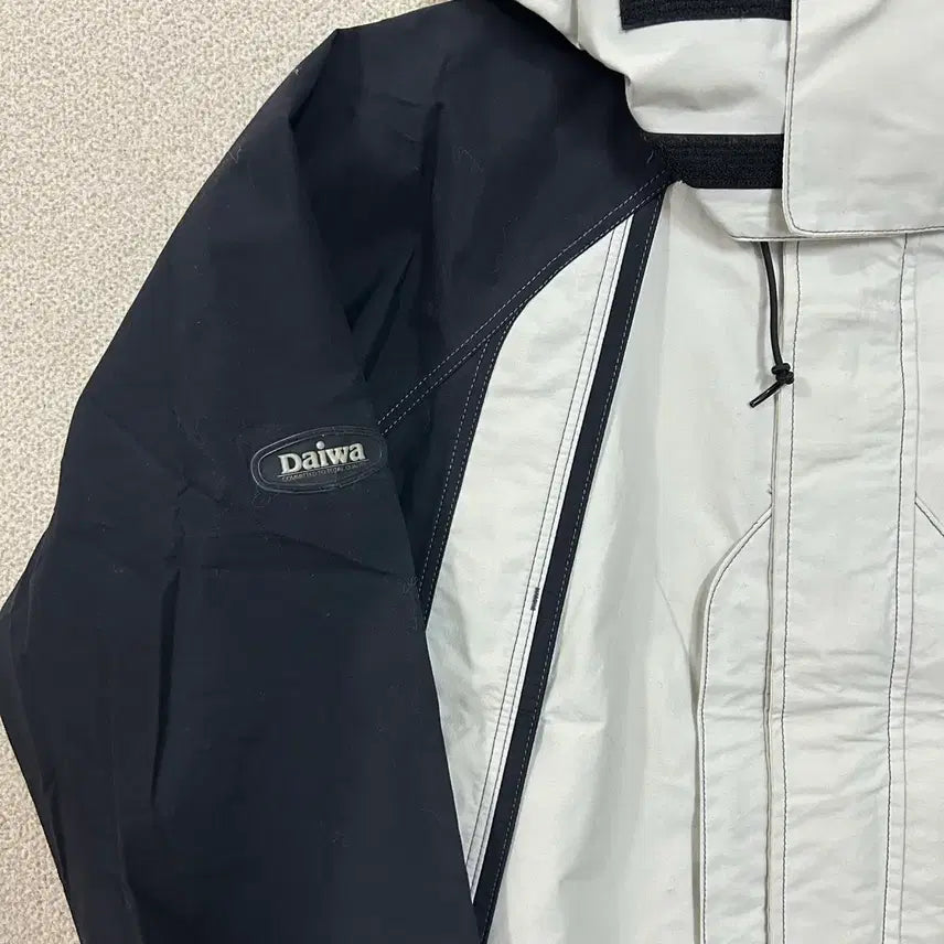 [BUNJANG] Daiwa Gore-Tex Fishing Jacket / (L) 다이와 고프코어 고어텍스 피싱 자켓