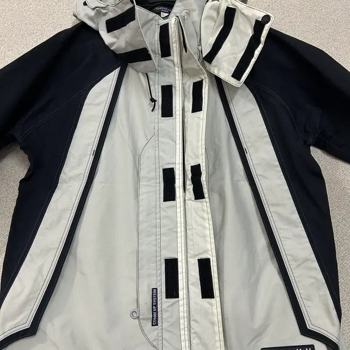 [BUNJANG] Daiwa Gore-Tex Fishing Jacket / (L) 다이와 고프코어 고어텍스 피싱 자켓