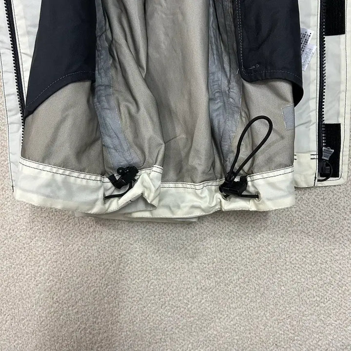 [BUNJANG] Daiwa Gore-Tex Fishing Jacket / (L) 다이와 고프코어 고어텍스 피싱 자켓