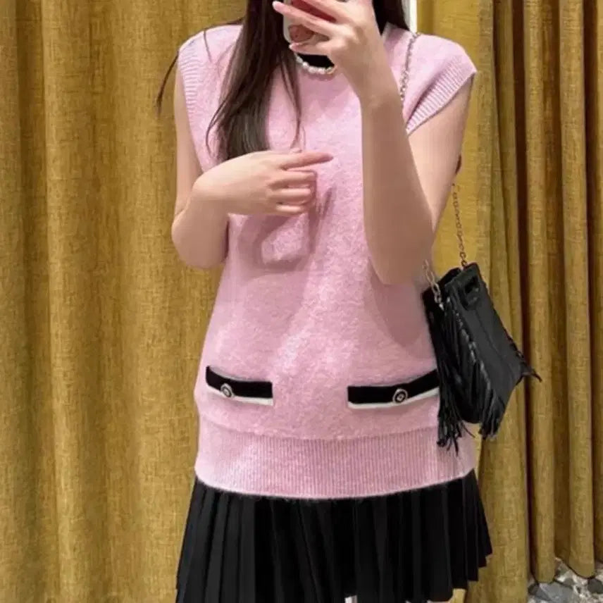 [BUNJANG] Maje Colorblock Trim Sleeveless Knit Vest Size 1 / 마쥬 배색 트리밍 슬리브리스 니트 베스트