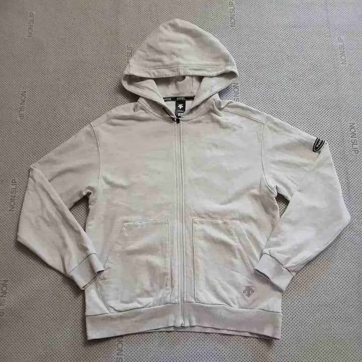 [BUNJANG] Descente Full Zip-up Hoodie Ivory / 데상트 풀집업 후드티 아이보리