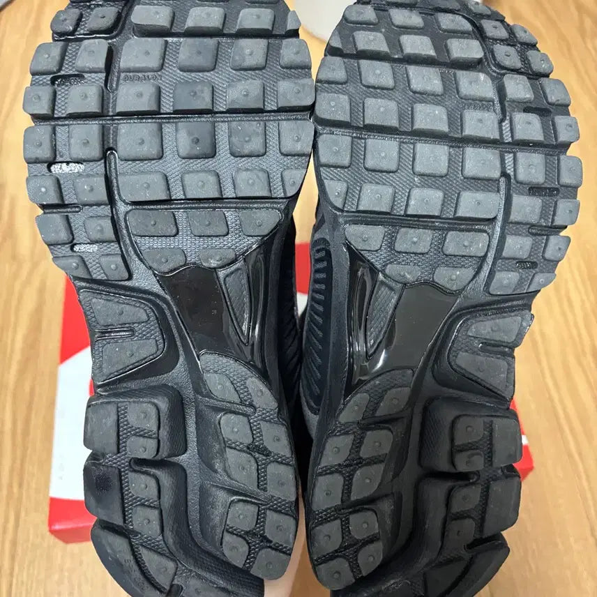 [BUNJANG] Nike Zoom Vomero 5 SP Black Sneakers / [250] 나이키 줌 보메로 5 SP 블랙