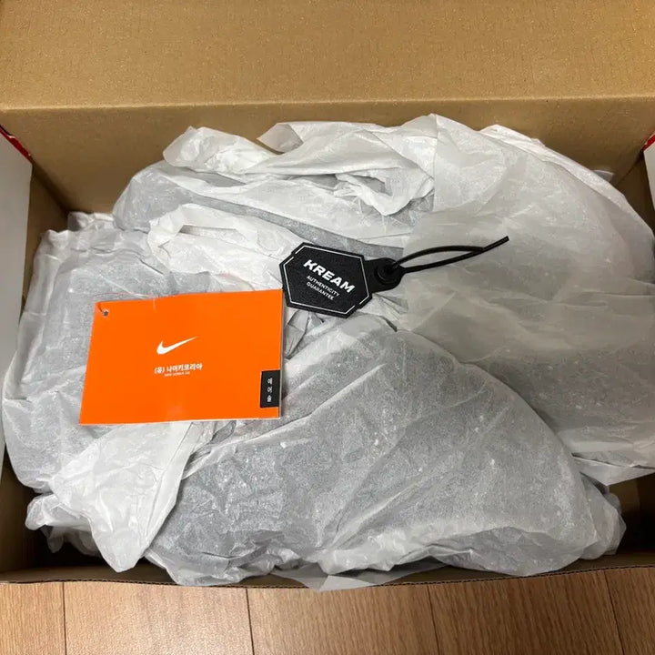 [BUNJANG] Nike Zoom Vomero 5 SP Black Sneakers / [250] 나이키 줌 보메로 5 SP 블랙