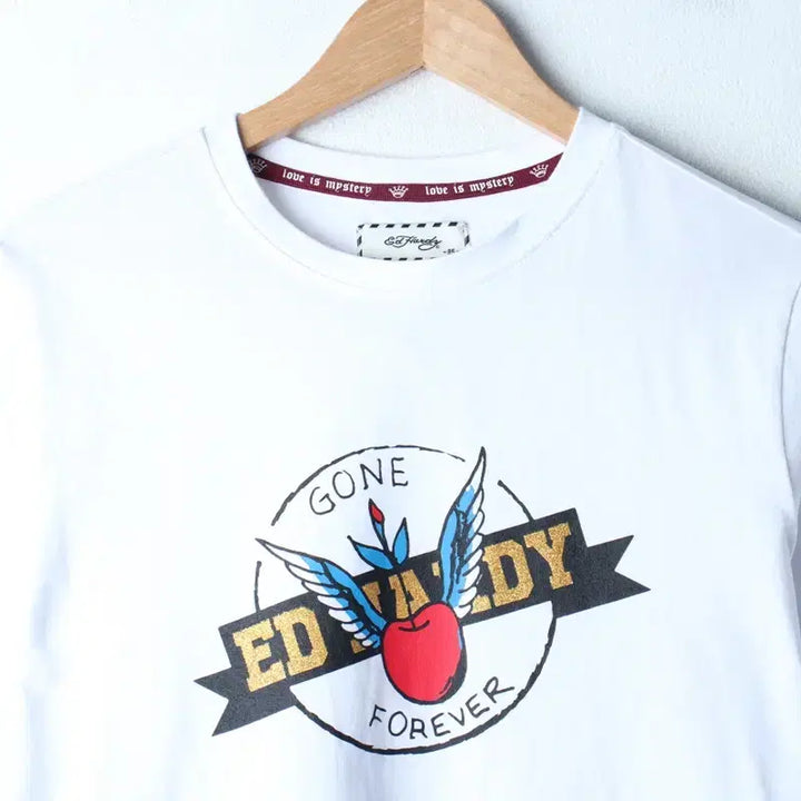 [BUNJANG] Ed Hardy Y2K White Old School T-shirt / (M) 에드하디 반팔 티셔츠 Y2K 화이트 올드스쿨-180E7