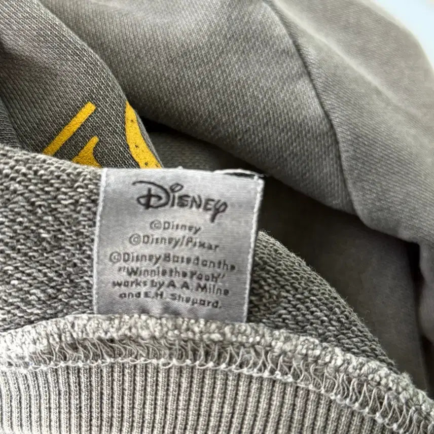 [BUNJANG] Disney The Lion King Pigment Washing Sweatshirt / [택포] [FREE] 디즈니 라이온킹 피그먼트워싱 맨투맨