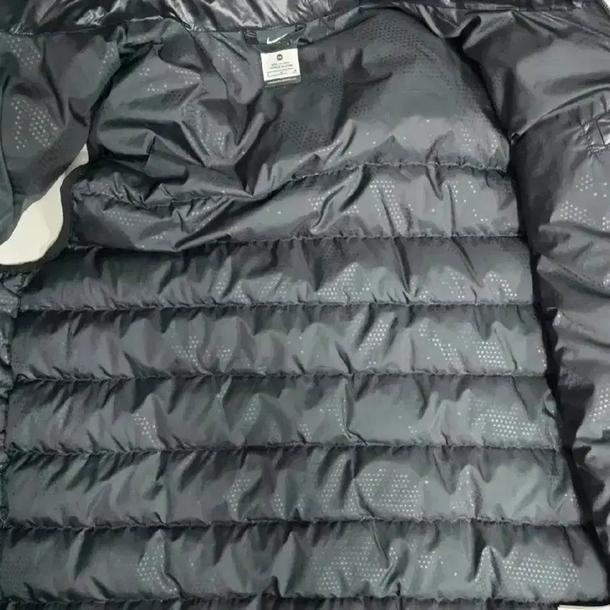 [BUNJANG] Nike LeBron Goose Down Padded Vest / 나이키 700필 르브론 구스다운 패딩 베스트 M(95)사이즈