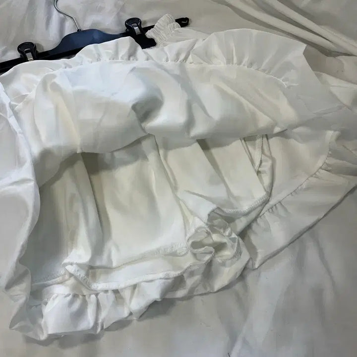 [BUNJANG] Ballecore White Banding Ruffle Skirt / 발레코어 캉캉 밴딩스커트 화이트