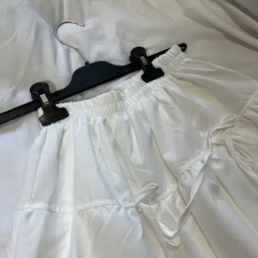 [BUNJANG] Ballecore White Banding Ruffle Skirt / 발레코어 캉캉 밴딩스커트 화이트