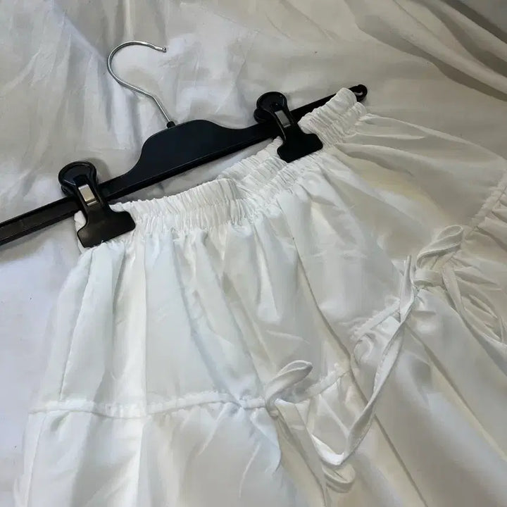 [BUNJANG] Ballecore White Banding Ruffle Skirt / 발레코어 캉캉 밴딩스커트 화이트