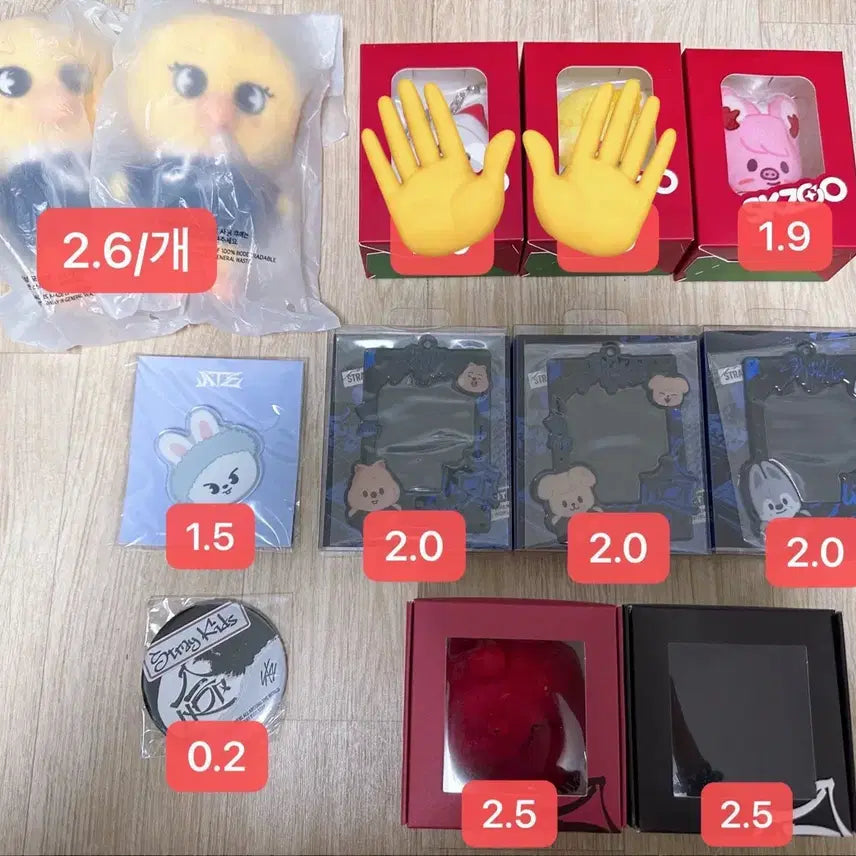 [BUNJANG] Stray Kids Popup Goods Bundle Set / 스키즈 스트레이키즈 팝업 굿즈 양도