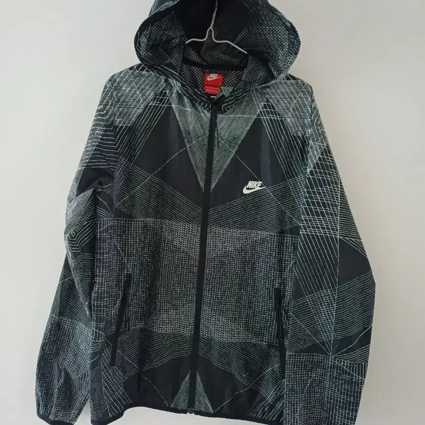 [SOLD OUT] 남성 나이키런닝 봄.가을 여름 바람막이 (100)