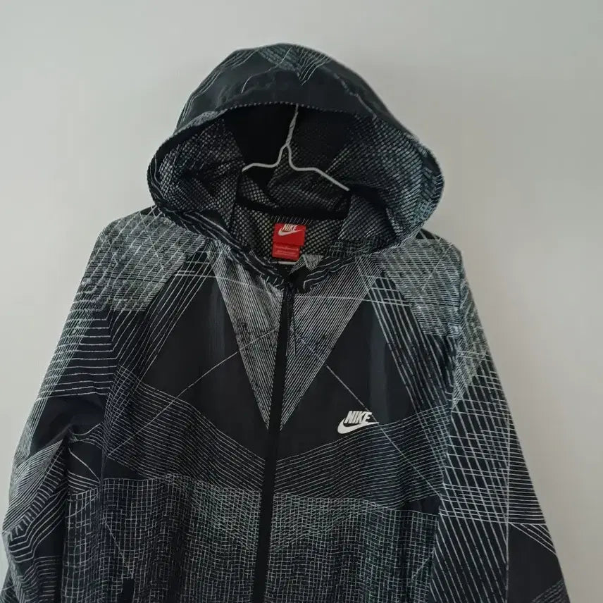 [SOLD OUT] 남성 나이키런닝 봄.가을 여름 바람막이 (100)