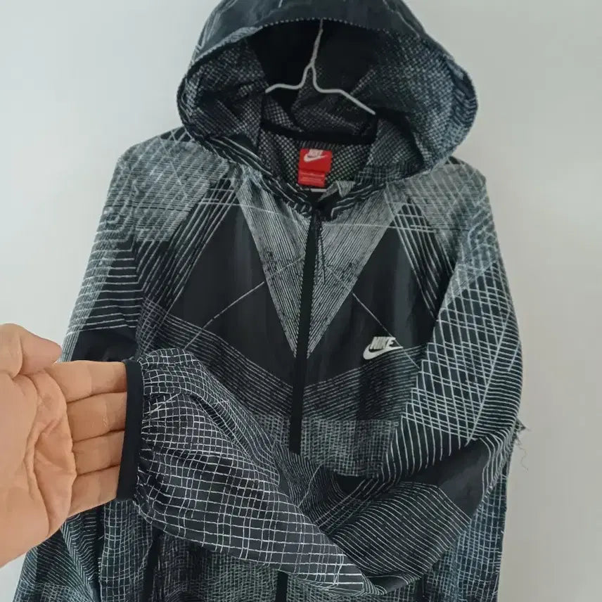 [SOLD OUT] 남성 나이키런닝 봄.가을 여름 바람막이 (100)