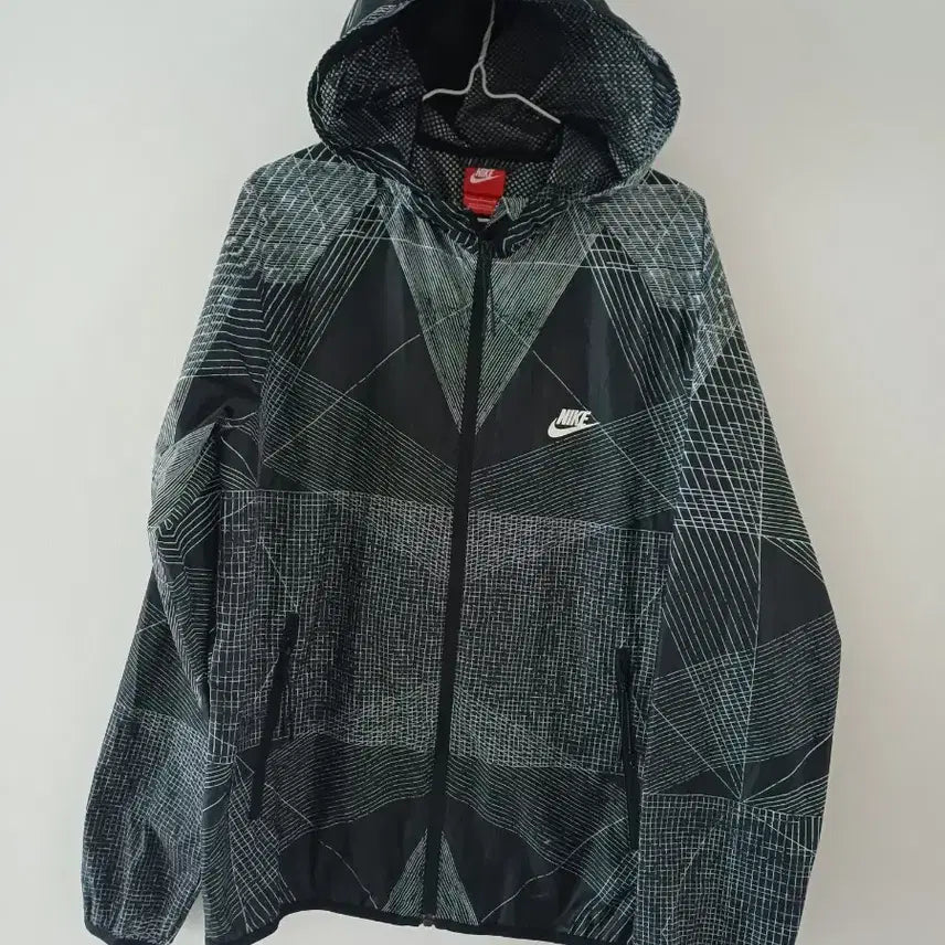 [SOLD OUT] 남성 나이키런닝 봄.가을 여름 바람막이 (100)