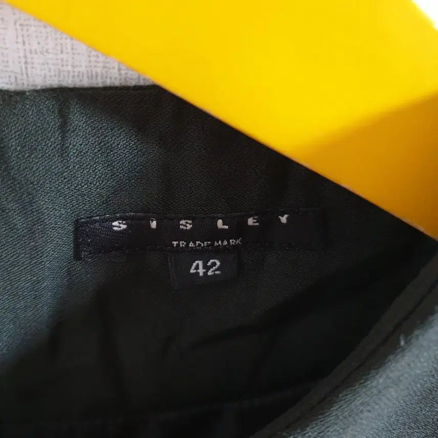 [BUNJANG] Sisley A-Line Mini Dress Charcoal 55 S / 시슬리 미니원피스 A라인 먹색 55 S