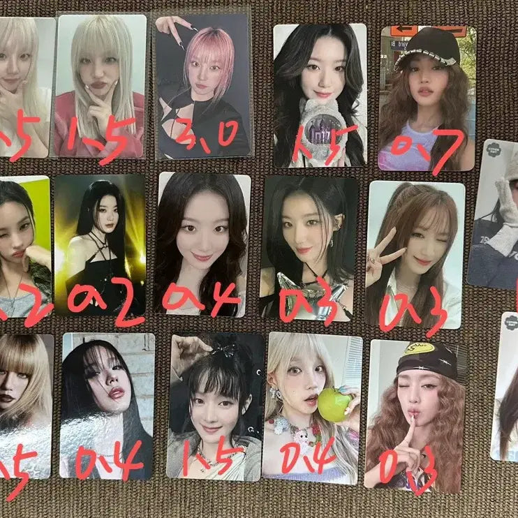 [BUNJANG] (G)I-DLE MD Doll &amp; Photocard Bundle / 여자아이들 엠디 인형 포카 양도