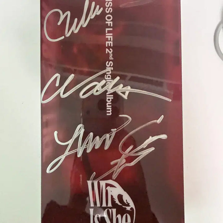 [SOLD OUT] 키스오브라이프 싸인앨범