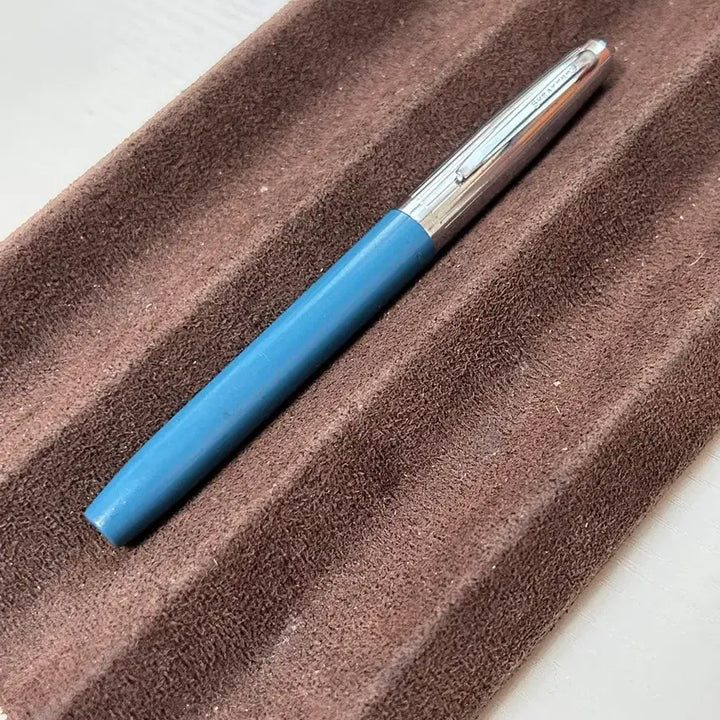 [BUNJANG] Sheaffer Fountain Pen (1970s) - Sky Blue, F Nib / 70년대 Sheaffer 쉐퍼 만년필 - 하늘색 바디, F촉