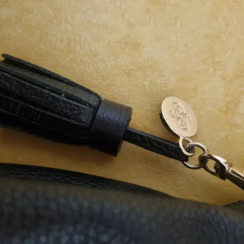 [BUNJANG] Pierre Cardin Leather Handbag / 피에르 가르뎅 가죽가방