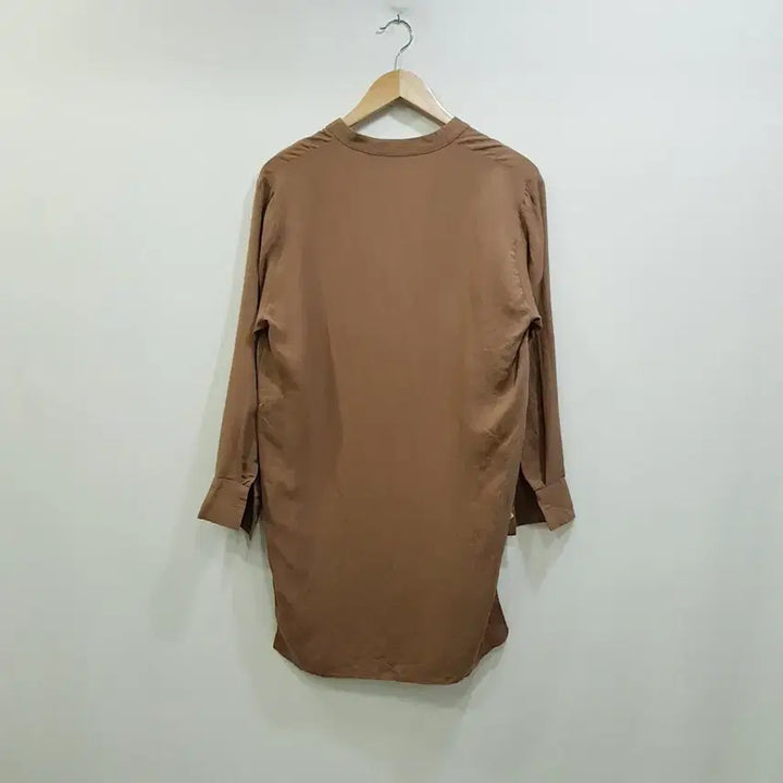 [SOLD OUT] 자라 브이넥 루즈핏 박시 언발 긴팔 롱 블라우스 여L Q339