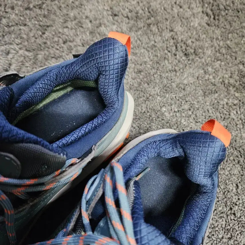 [BUNJANG] Hoka Kaha 2 Low Gore-Tex 260 Shoes / 호카 카하2 로우 고어텍스 260