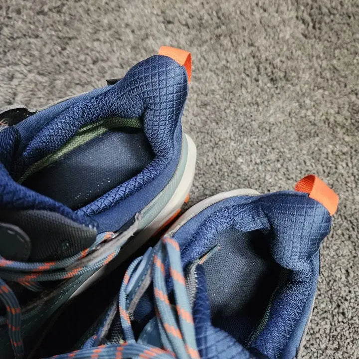 [BUNJANG] Hoka Kaha 2 Low Gore-Tex 260 Shoes / 호카 카하2 로우 고어텍스 260
